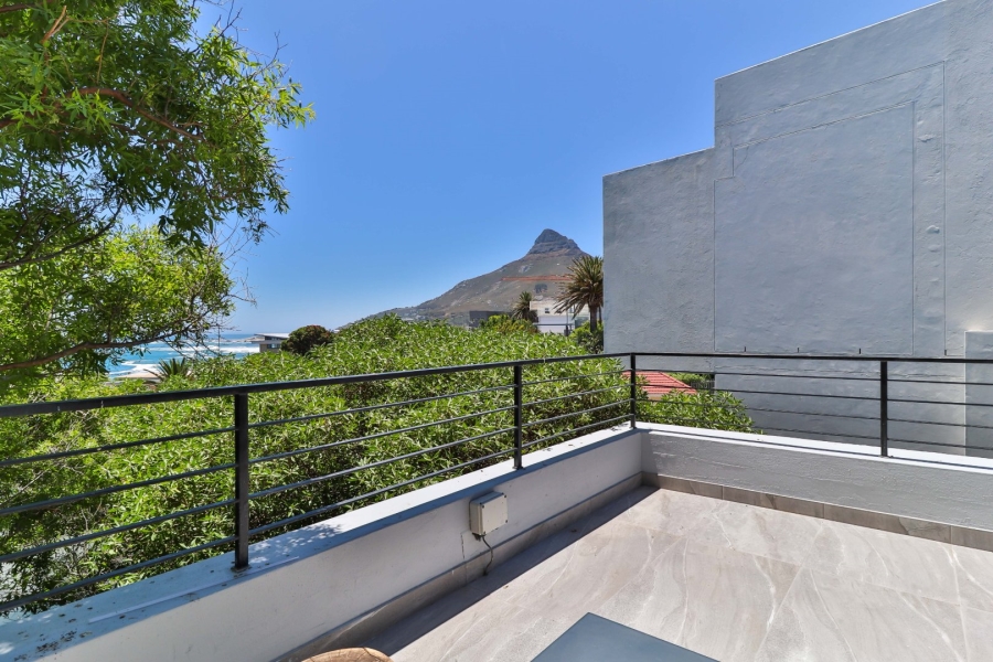 3 Bedroom Property for Sale in Camps Bay Western Cape